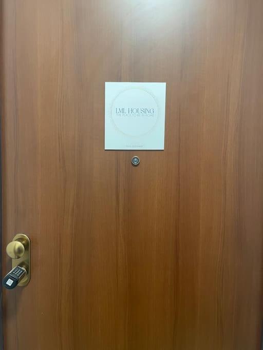 Lml Housing The Place To Be In โรม ภายนอก รูปภาพ